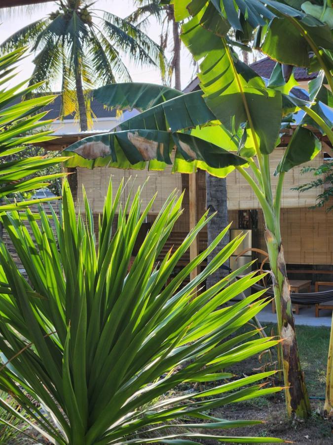 Kayu Cottage Gili Trawangan Eksteriør bilde